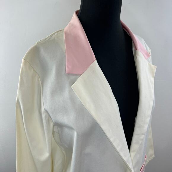 VINTAGE Frederick's of Hollywood Ivory Notched Lapel Cotton One Button Jacket 7 - Picture 4 of 10